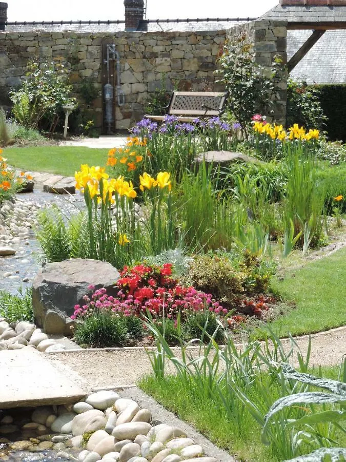 Le Clos Du Presbytere Bed and Breakfast Betton 0*,